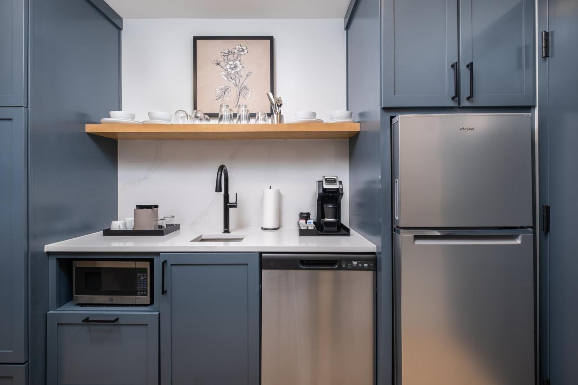 Denizen Hotel ماككيني المظهر الخارجي الصورة