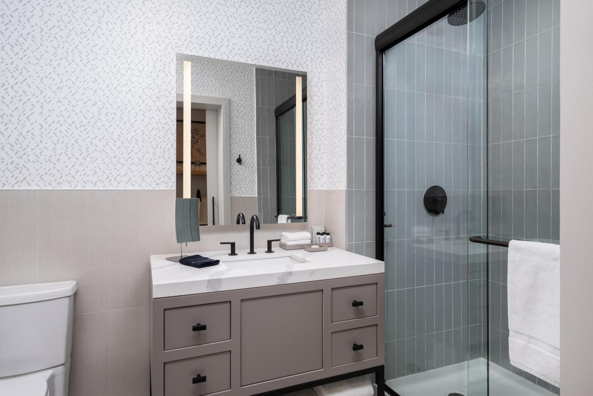 Denizen Hotel ماككيني المظهر الخارجي الصورة