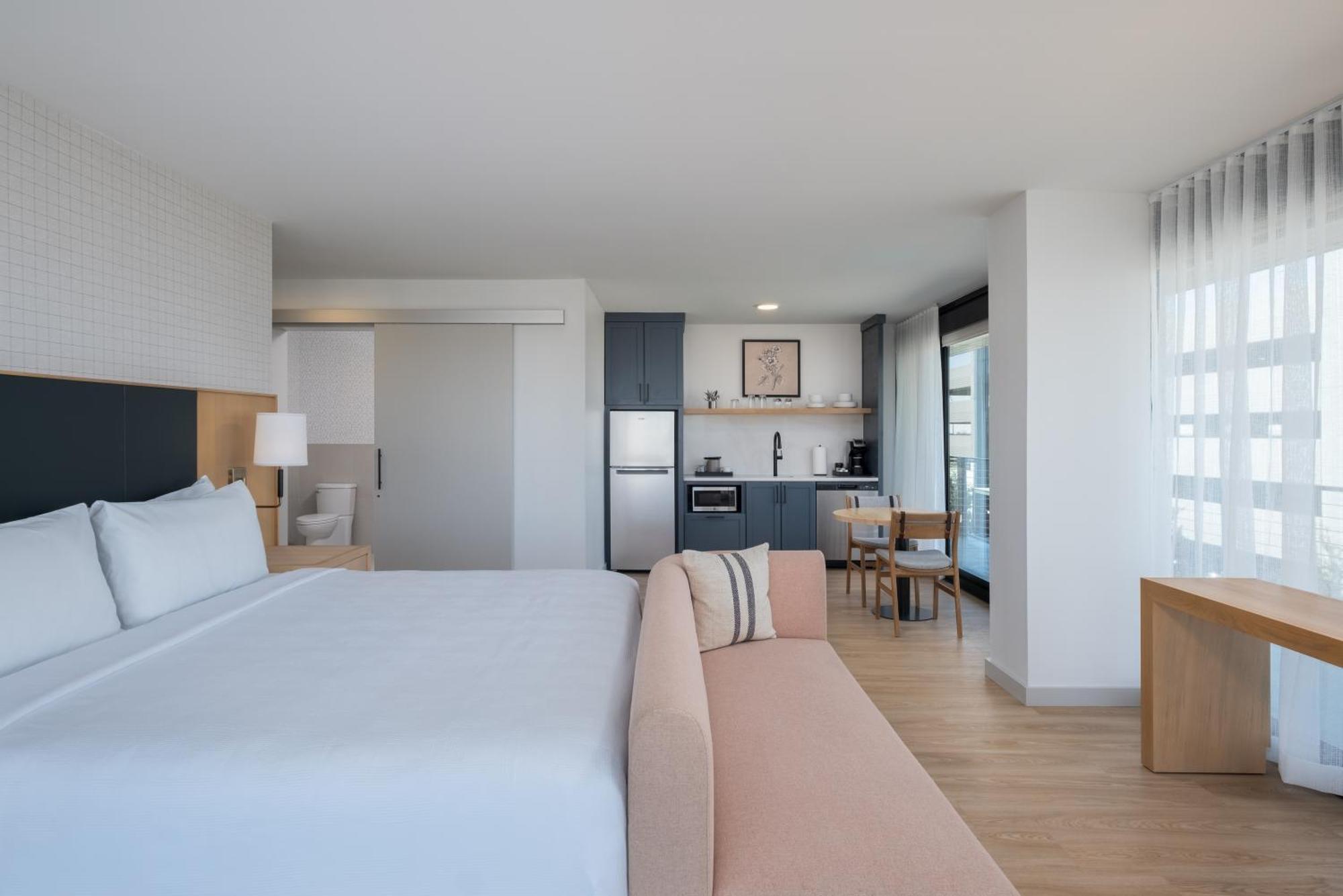 Denizen Hotel ماككيني المظهر الخارجي الصورة